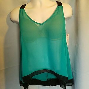 Bisou Bisou  Michele Bohbot  Top